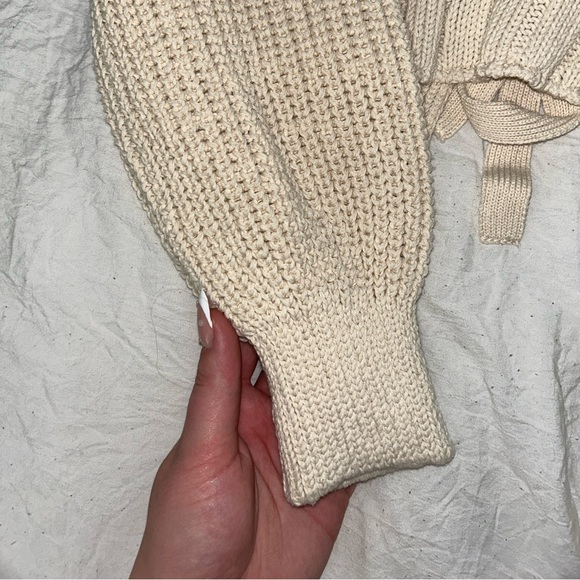 ZARA Open-back Knit Top - Picture 5 of 8